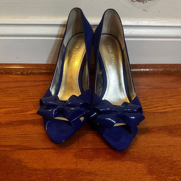 Enzo Angiolini Shoes - Enzo Angiolini Blue Suede Bow Pumps sz 8